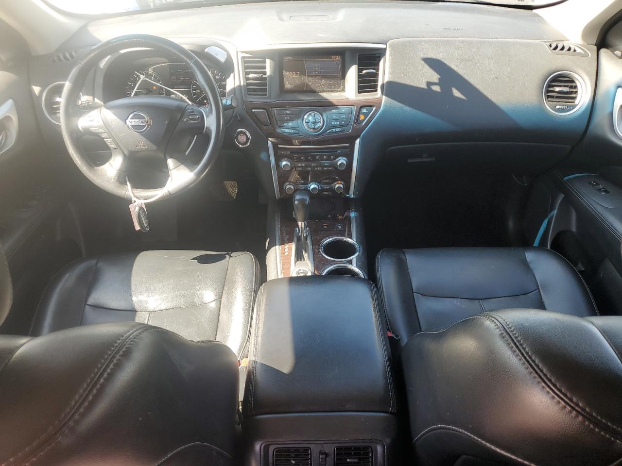 2015 Nissan Pathfinder S VIN: 5N1AR2MM0FC642725 Lot: 54865655