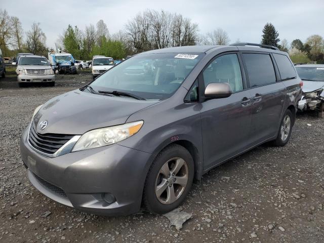 2014 Toyota Sienna Le