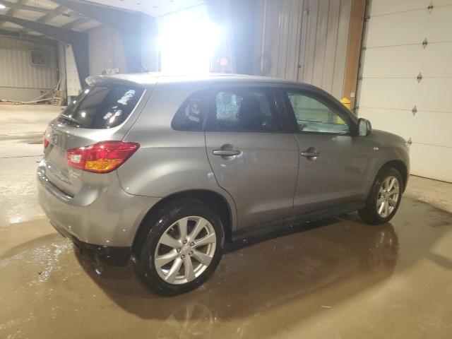 MITSUBISHI OUTLANDER 2015 Silver