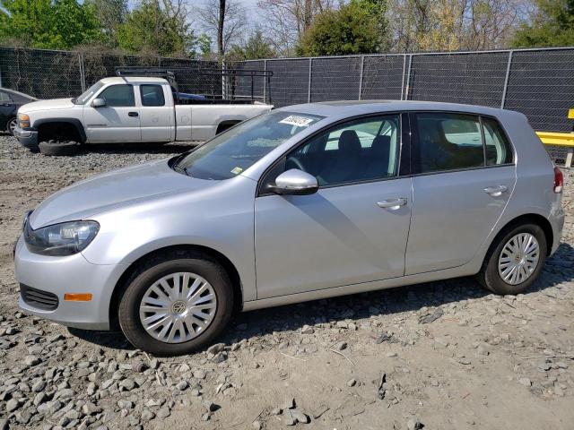 2010 Volkswagen Golf 