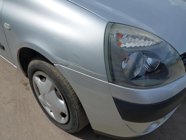2006 RENAULT CLIO CAMPU