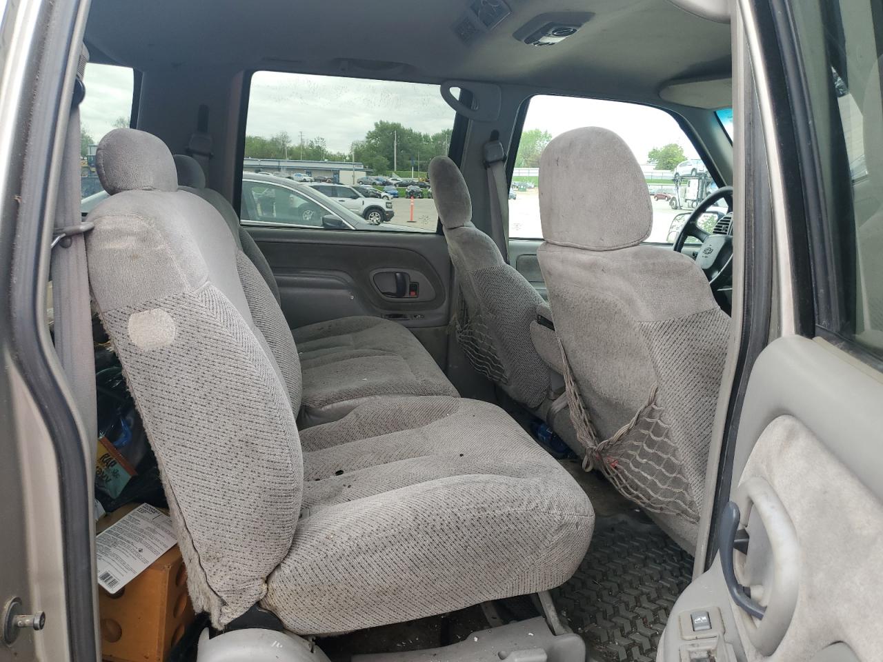 1999 Chevrolet Suburban C1500 VIN: 3GNEC16RXXG254563 Lot: 54506735