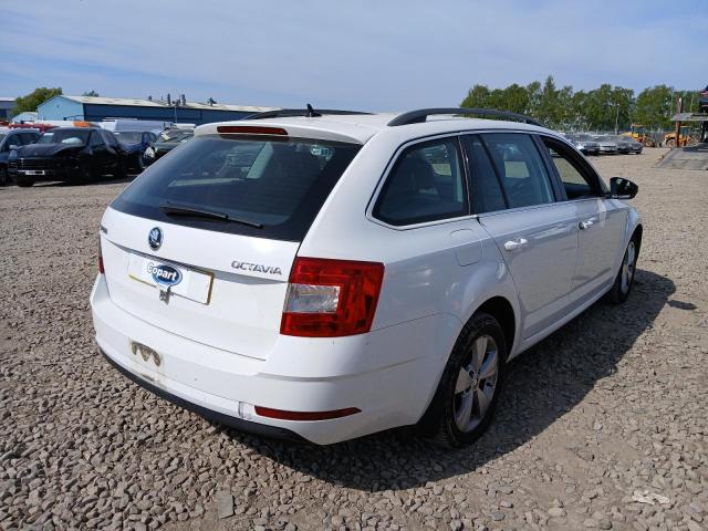 2017 SKODA OCTAVIA SE