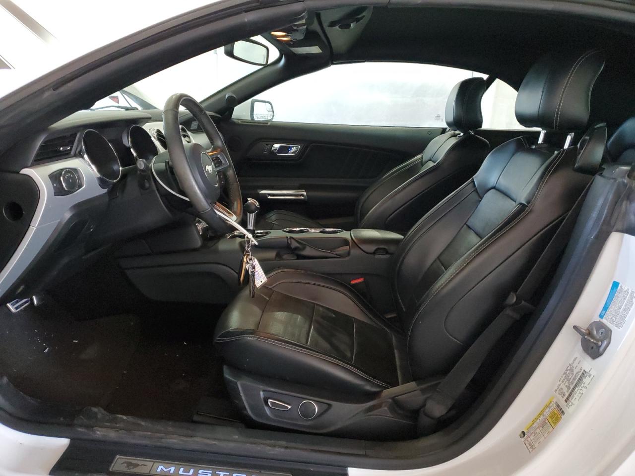 2015 Ford Mustang VIN: 1FATP8UH8F5405323 Lot: 54180385