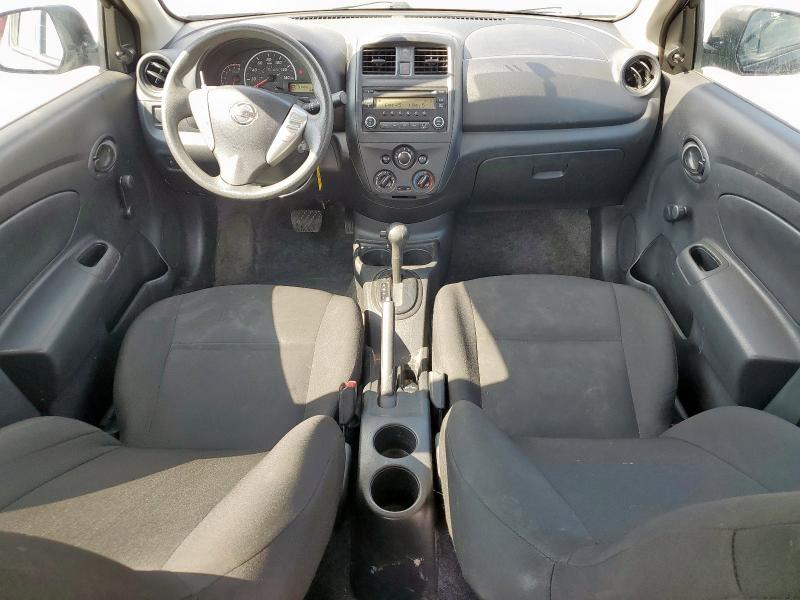  NISSAN VERSA 2015 Черный