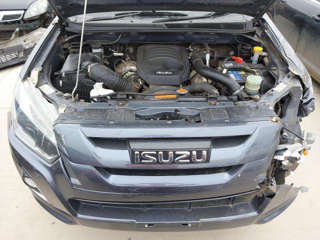 2017 ISUZU D-MAX YUKO
