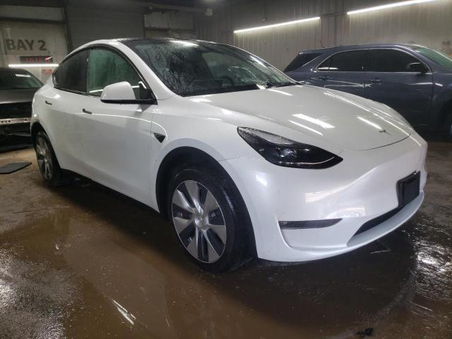  TESLA MODEL Y 2023 Белый