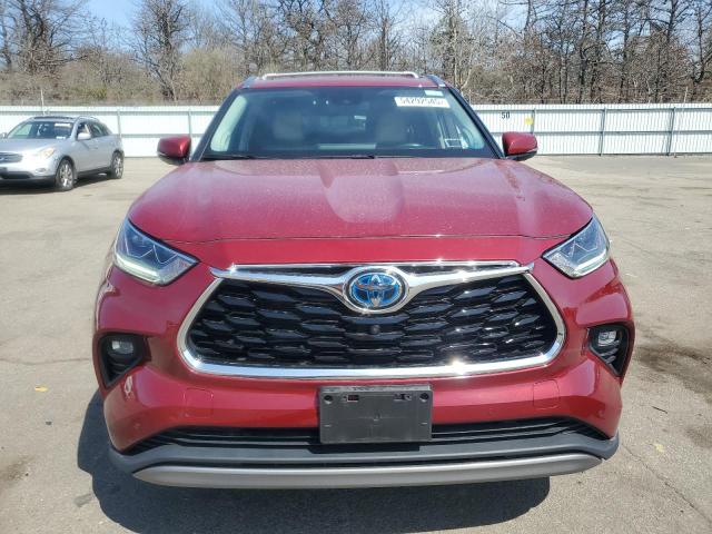  TOYOTA HIGHLANDER 2022 Red
