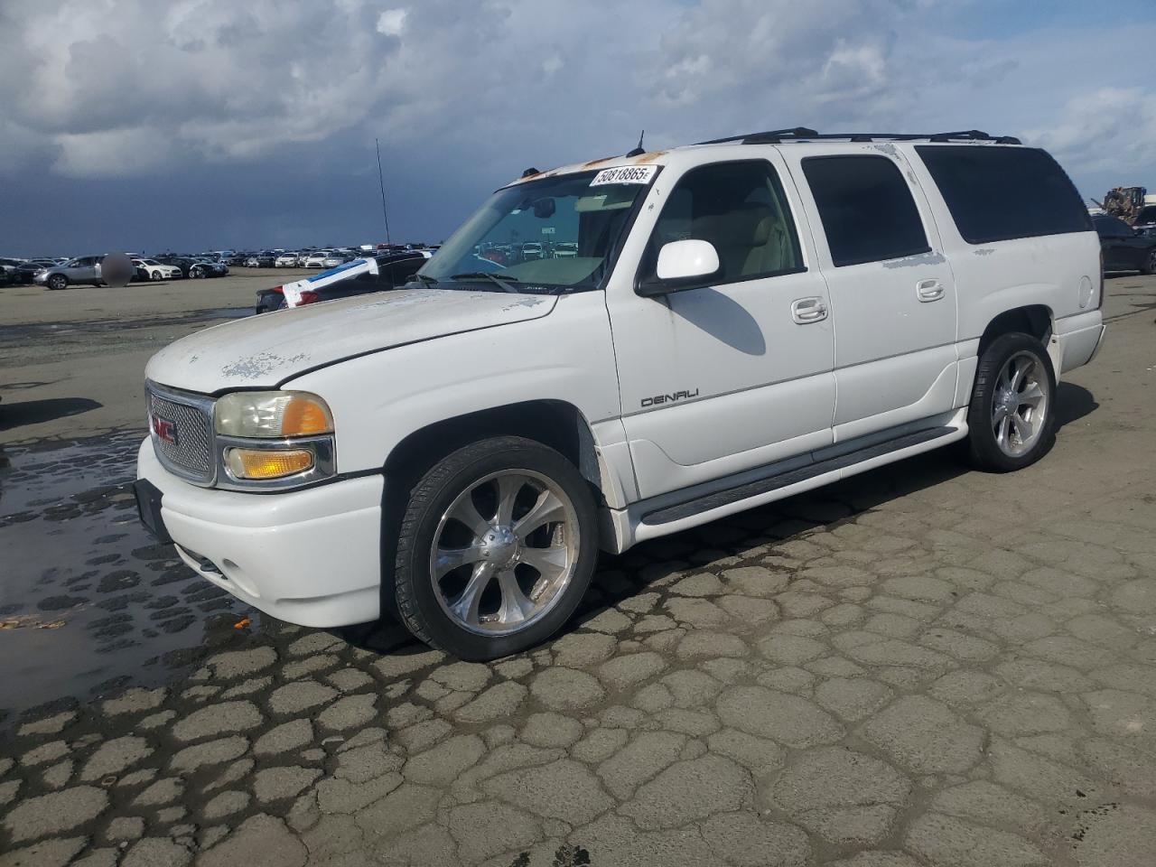 2004 Gmc Yukon Xl Denali de vânzare în Martinez, CA - Minor Dent/Scratches