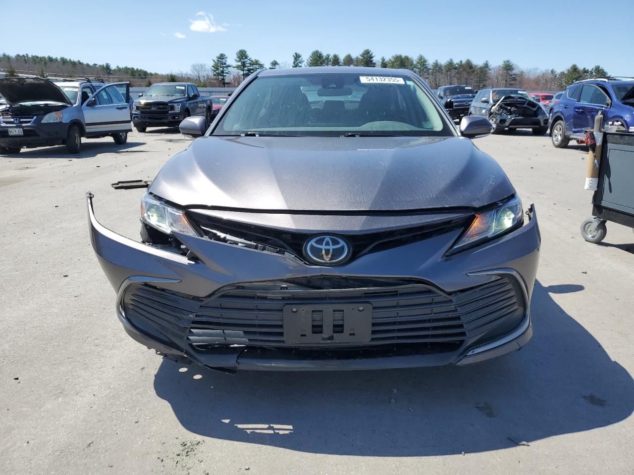 2022 Toyota Camry Le VIN: 4T1C11BKXNU052195 Lot: 54132355