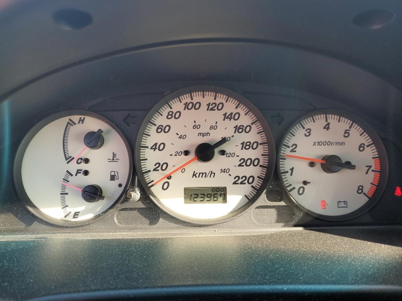2002 Mazda Protege Dx VIN: JM1BJ225820506043 Lot: 53803085