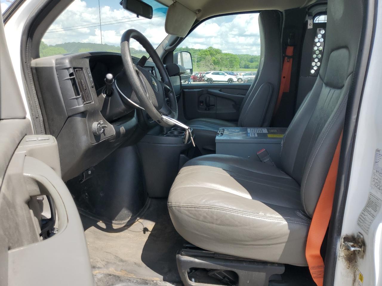 2015 Chevrolet Express G2500 VIN: 1GCWGFCF8F1221096 Lot: 54870815