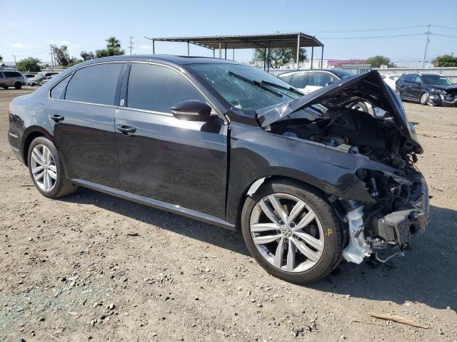  VOLKSWAGEN PASSAT 2019 Czarny