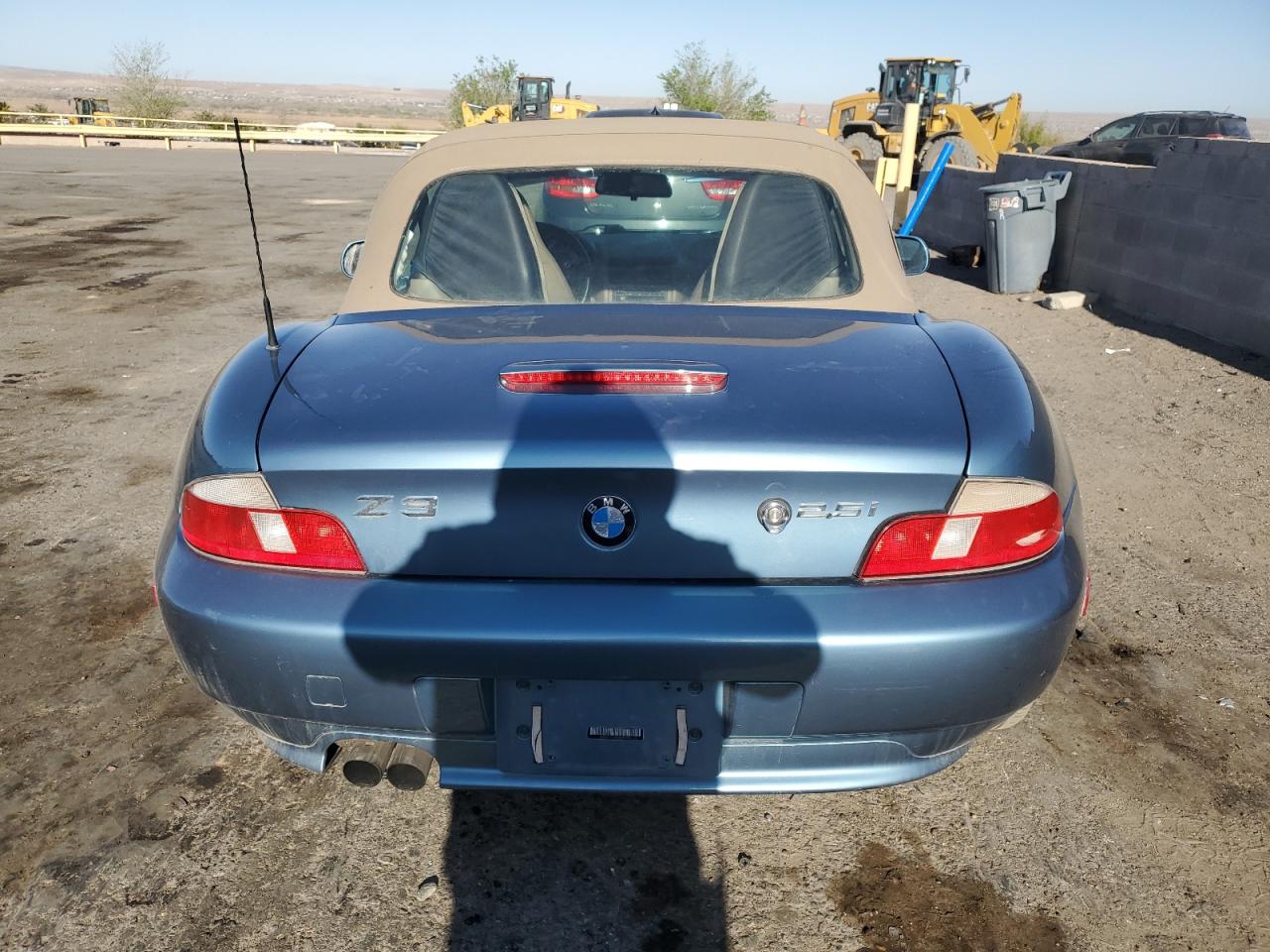 2001 BMW Z3 2.5 VIN: WBACN33491LM01798 Lot: 52539895