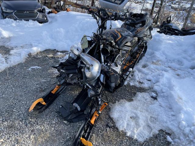 2024 SKIDOO SUMMIT X 8  