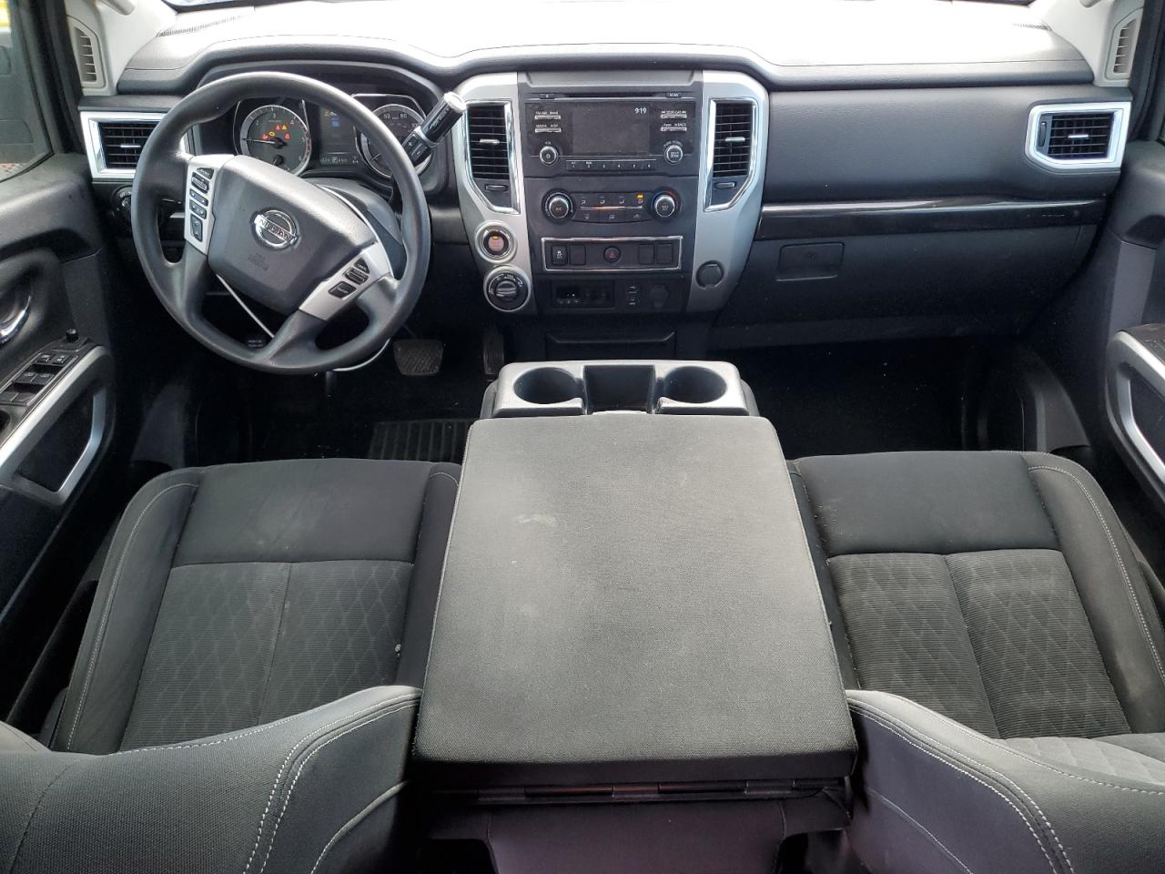 1n6ba1f32hn531421 1N6BA1F32HN531421 2017 Nissan Titan Xd S