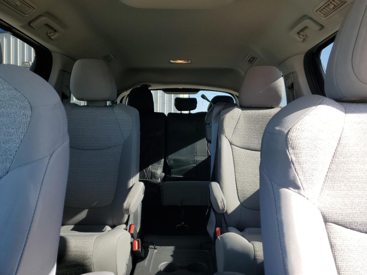 2021 Toyota Sienna Le VIN: 5TDKRKEC9MS035667 Lot: 53754995