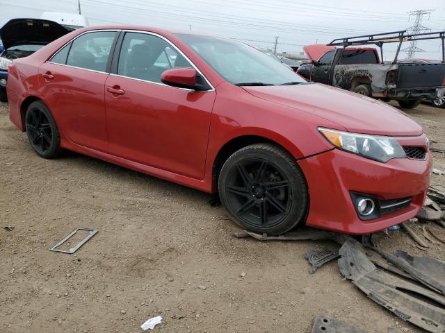  TOYOTA CAMRY 2013 Красный