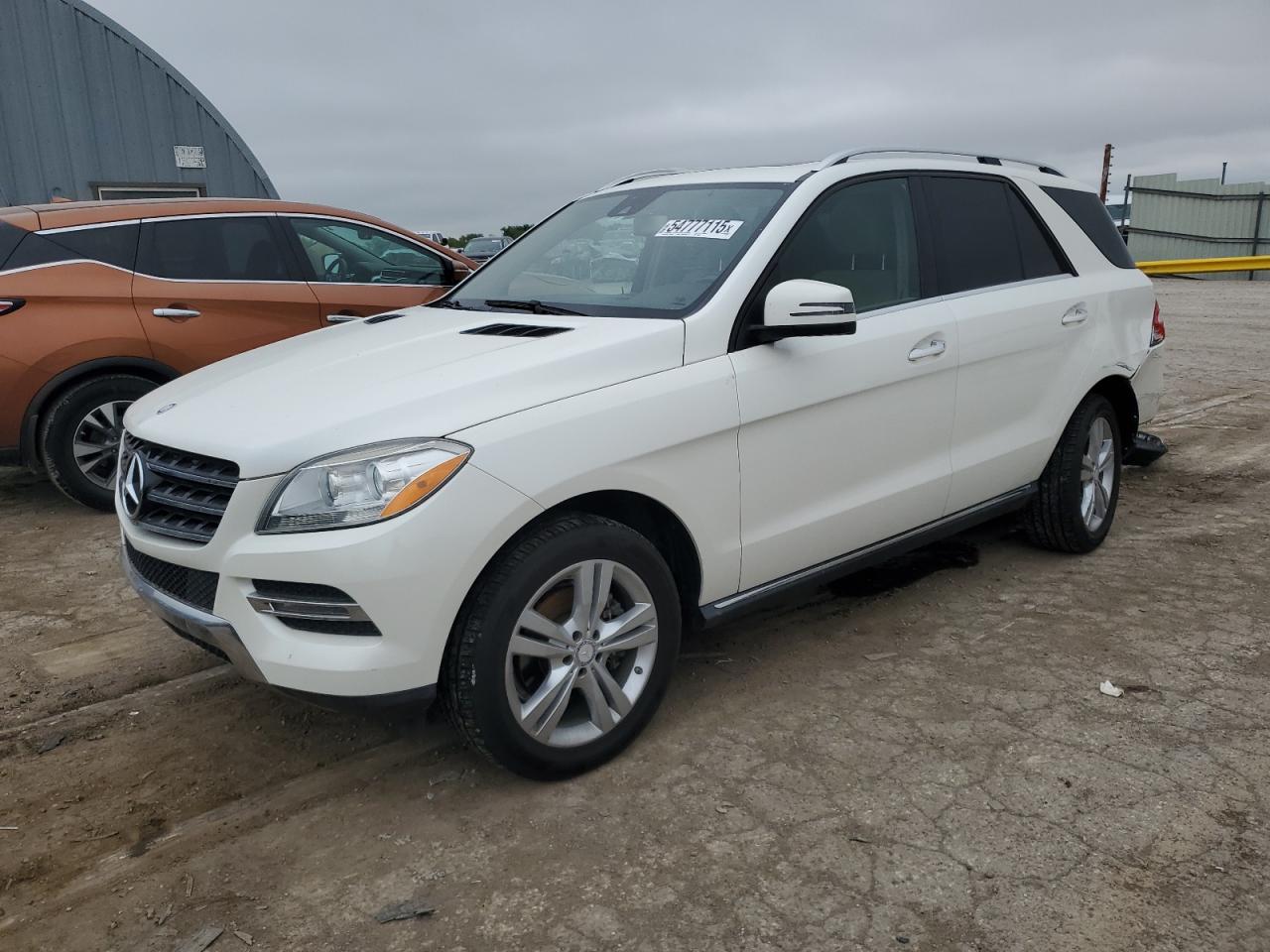 2014 Mercedes-Benz Ml 350 4Matic للبيع في Wichita، KS - Rear End