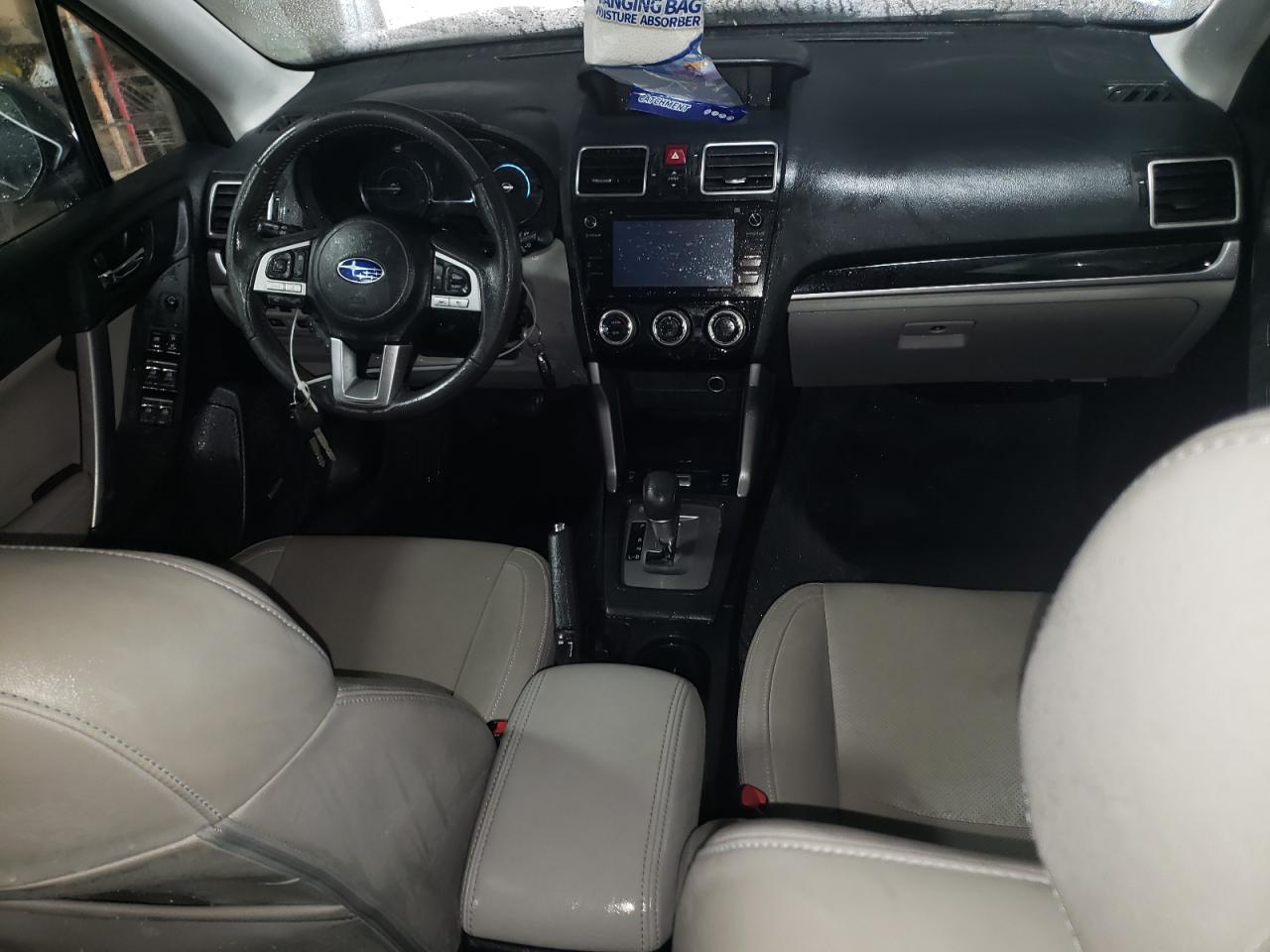2017 Subaru Forester - Image 8