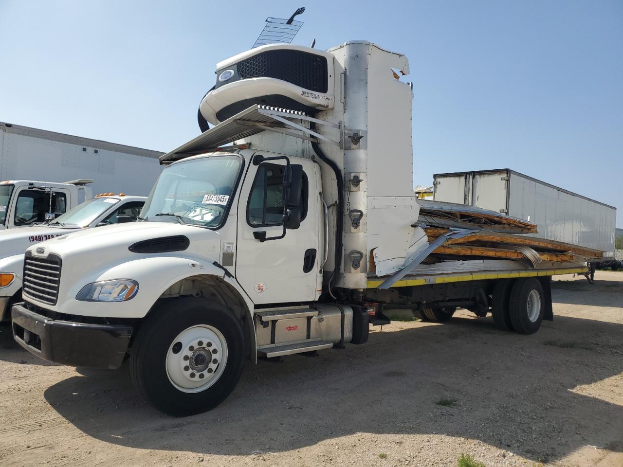 2022 Freightliner M2 106 Medium Duty للبيع في Colton، CA - All Over