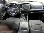 Seaford, DE에서 판매 중인 2015 Toyota Highlander Le - Rear End