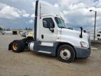 2015 Freightliner Cascadia 125 Semi Truck for Sale in Lexington, KY - Normal Wear