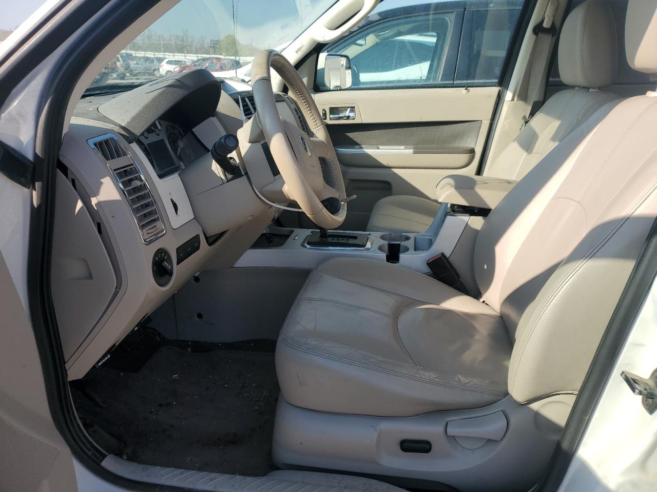 2010 Mercury Mariner Premier VIN: 4M2CN8H7XAKJ03215 Lot: 52907365