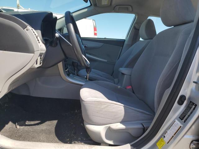  TOYOTA COROLLA 2013 Srebrny