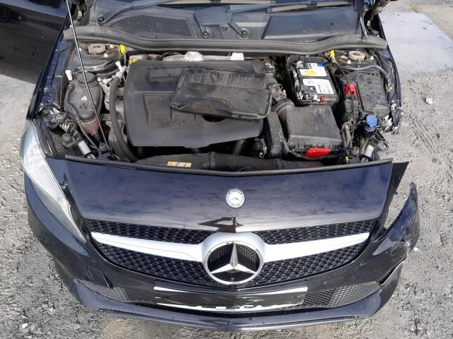 2016 MERCEDES BENZ A 180 D SE