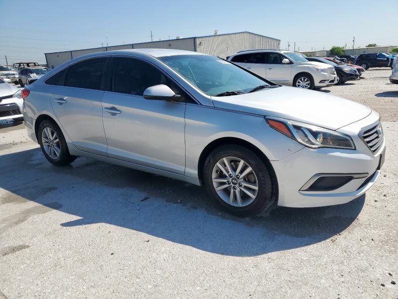  HYUNDAI SONATA 2017 Серебристый