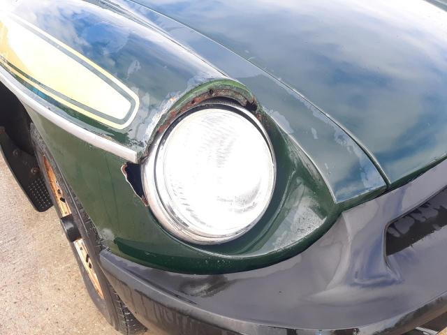 1975 MG B GT