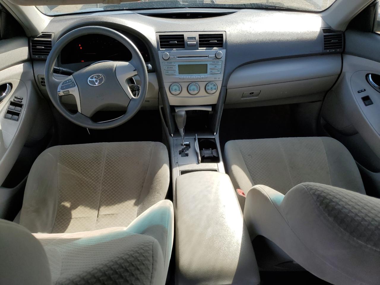 2009 Toyota Camry - Image 8