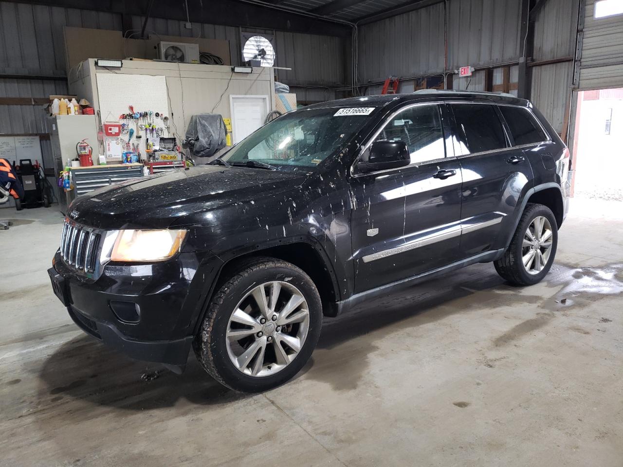2011 Jeep Grand Cherokee Laredo for Sale in Rogersville, MO - Front End