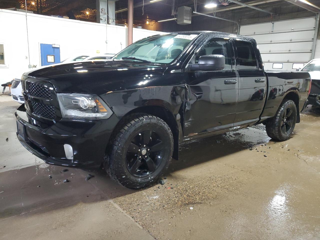 2014 Ram 1500 St de vânzare în Blaine, MN - All Over