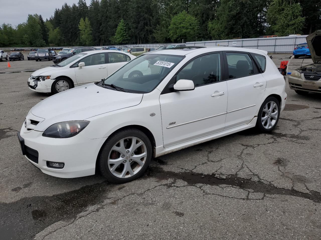 2007 Mazda 3 Hatchback იყიდება Arlington-ში, WA - Rear End