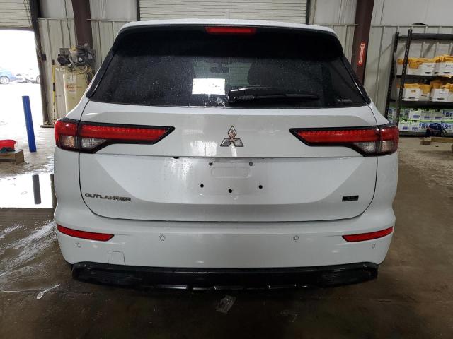  MITSUBISHI OUTLANDER 2023 Biały
