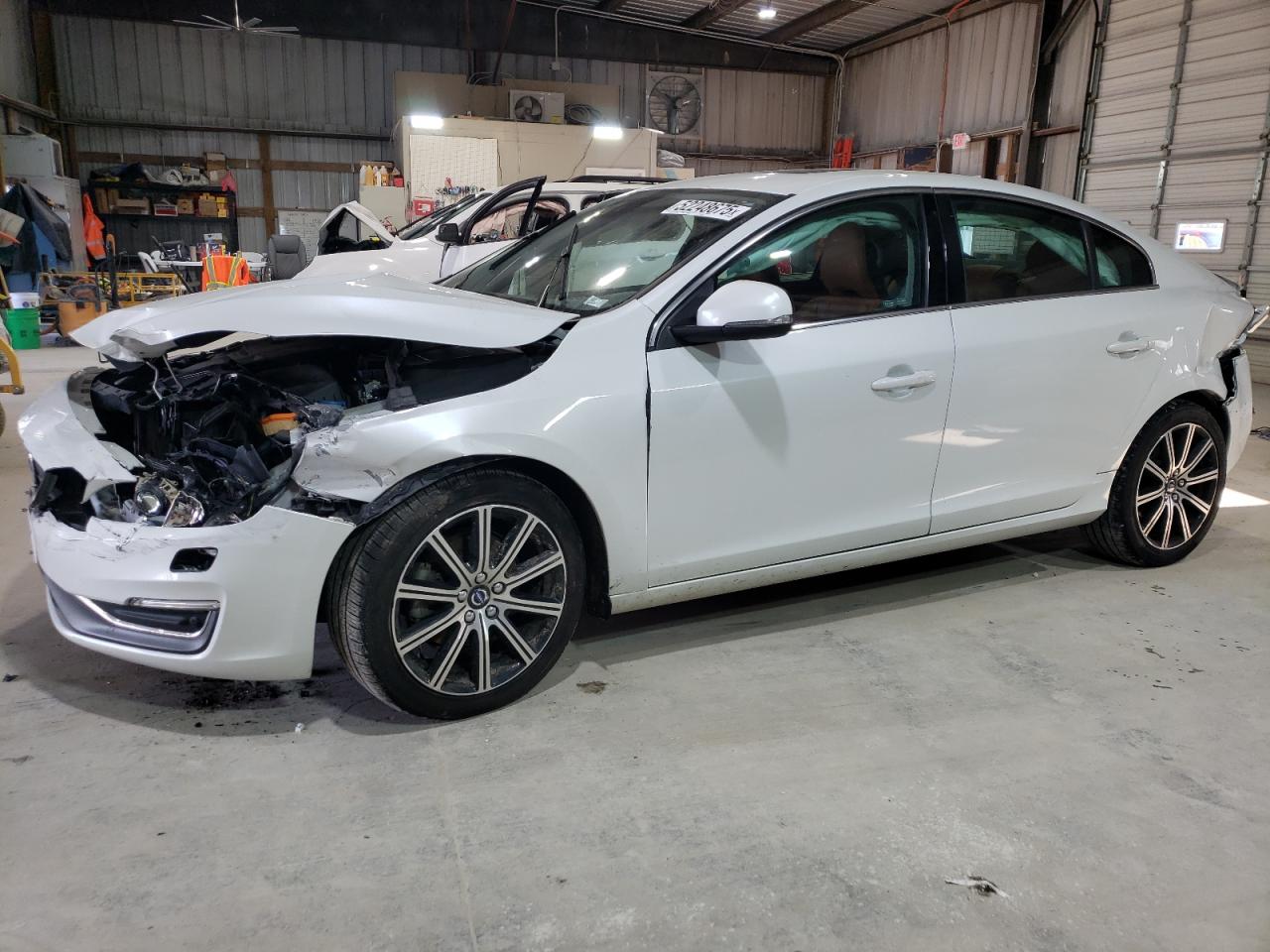 2018 Volvo S60 Platinum en Venta en Rogersville, MO - Front End