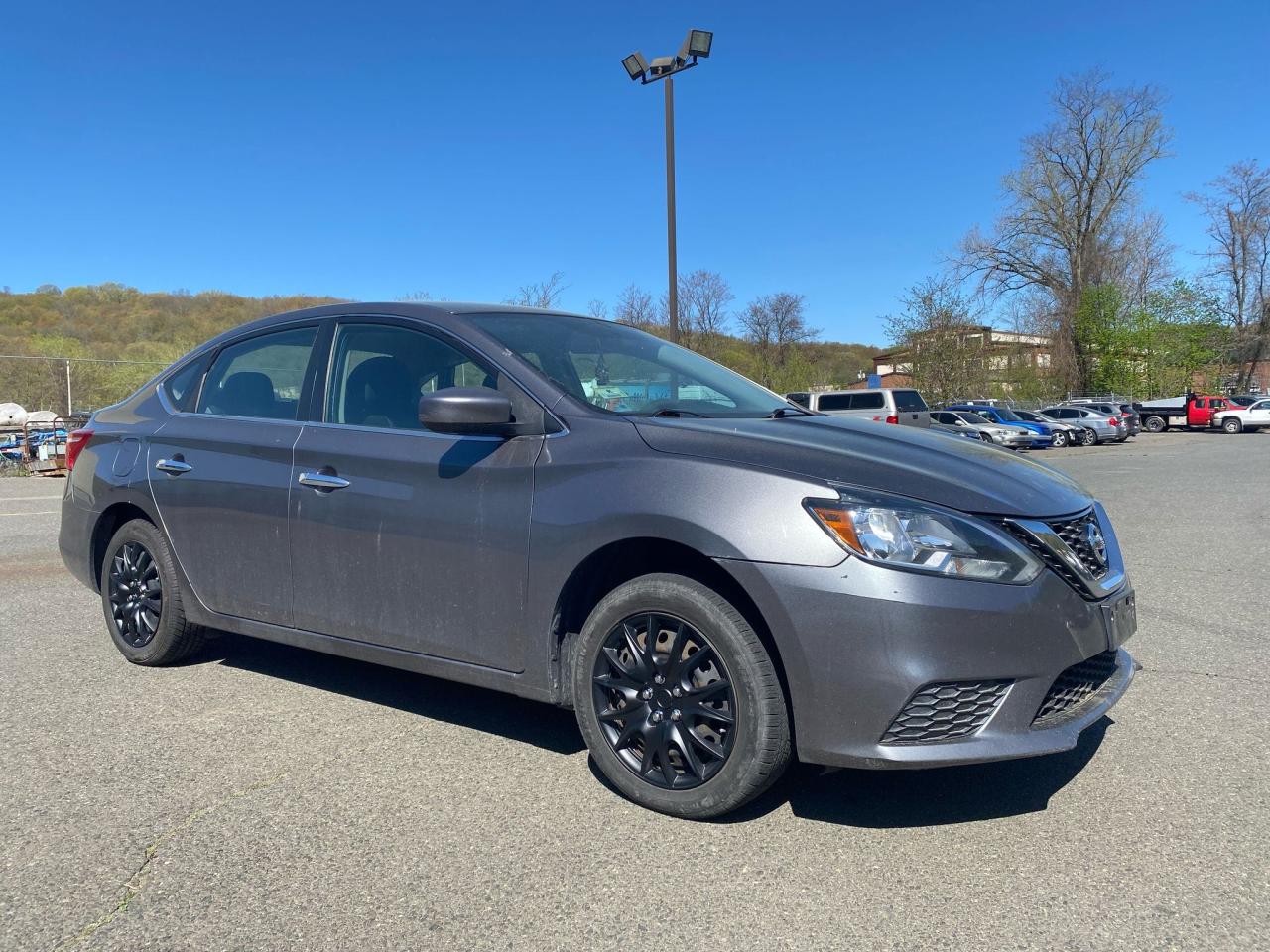 2016 Nissan Sentra S en Venta en New Britain, CT - Minor Dent/Scratches