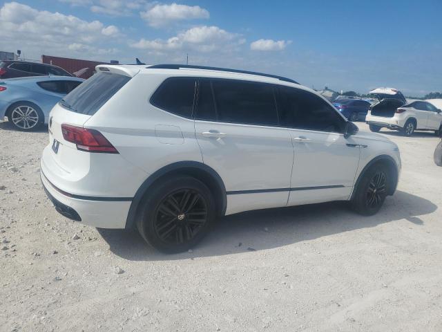  VOLKSWAGEN TIGUAN 2022 Biały