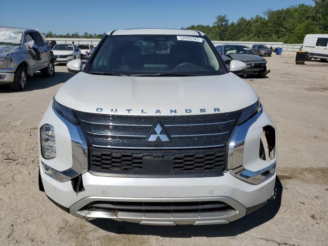  MITSUBISHI OUTLANDER 2023 Белы