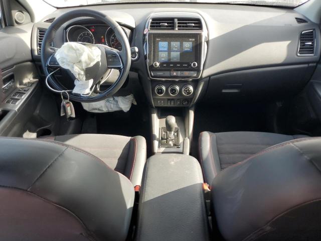  MITSUBISHI OUTLANDER 2024 Srebrny