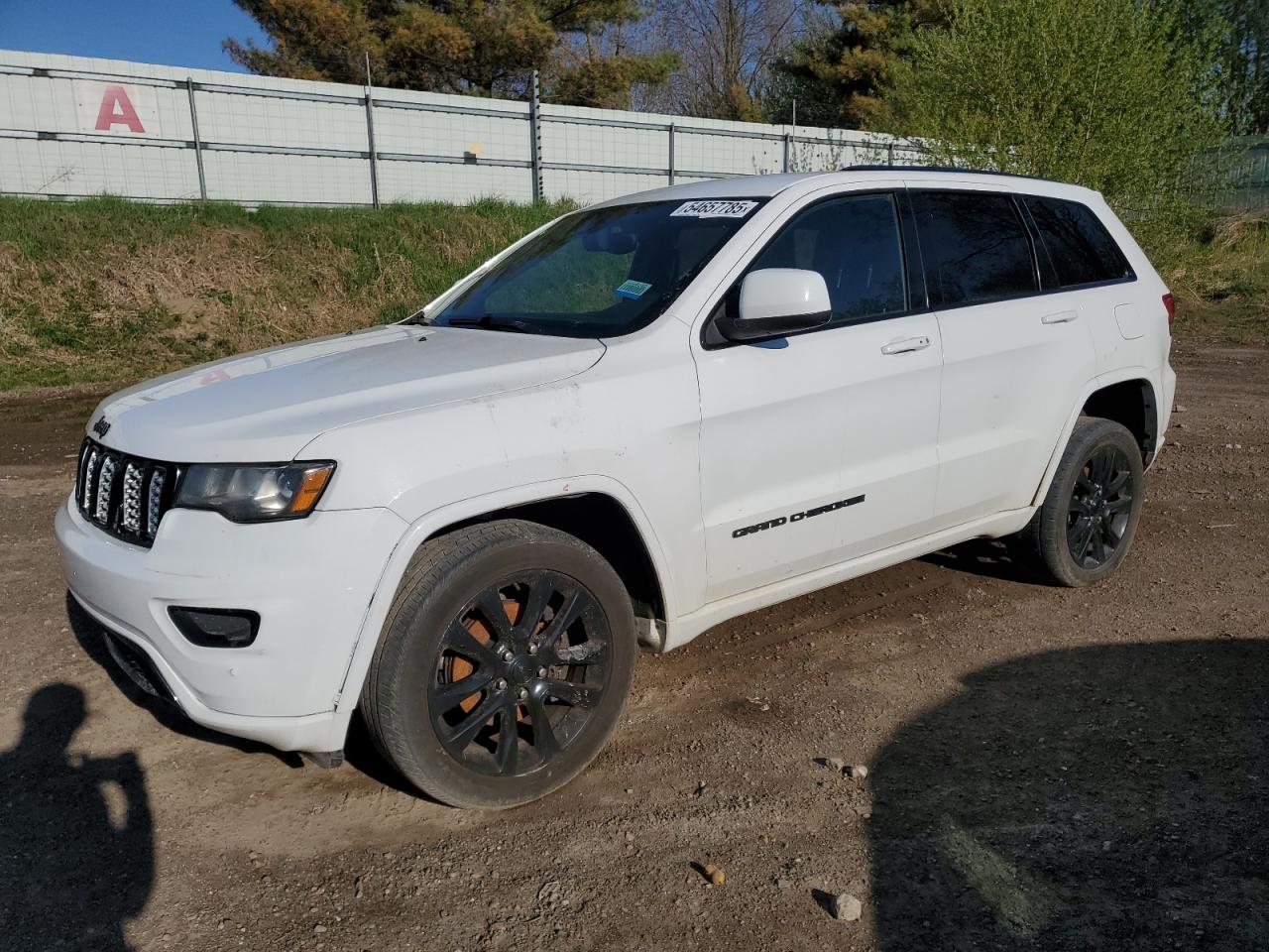 2017 Jeep Grand Cherokee Laredo на продаже в Davison, MI - Front End