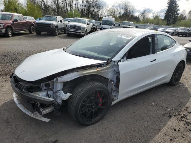  TESLA MODEL 3 2019 Белы