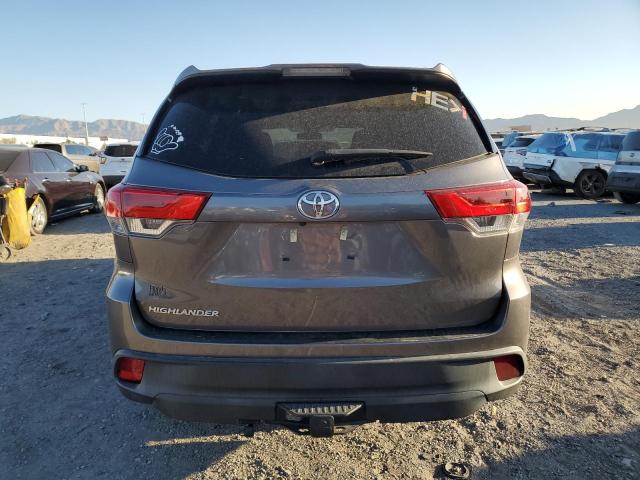  TOYOTA HIGHLANDER 2018 Сірий