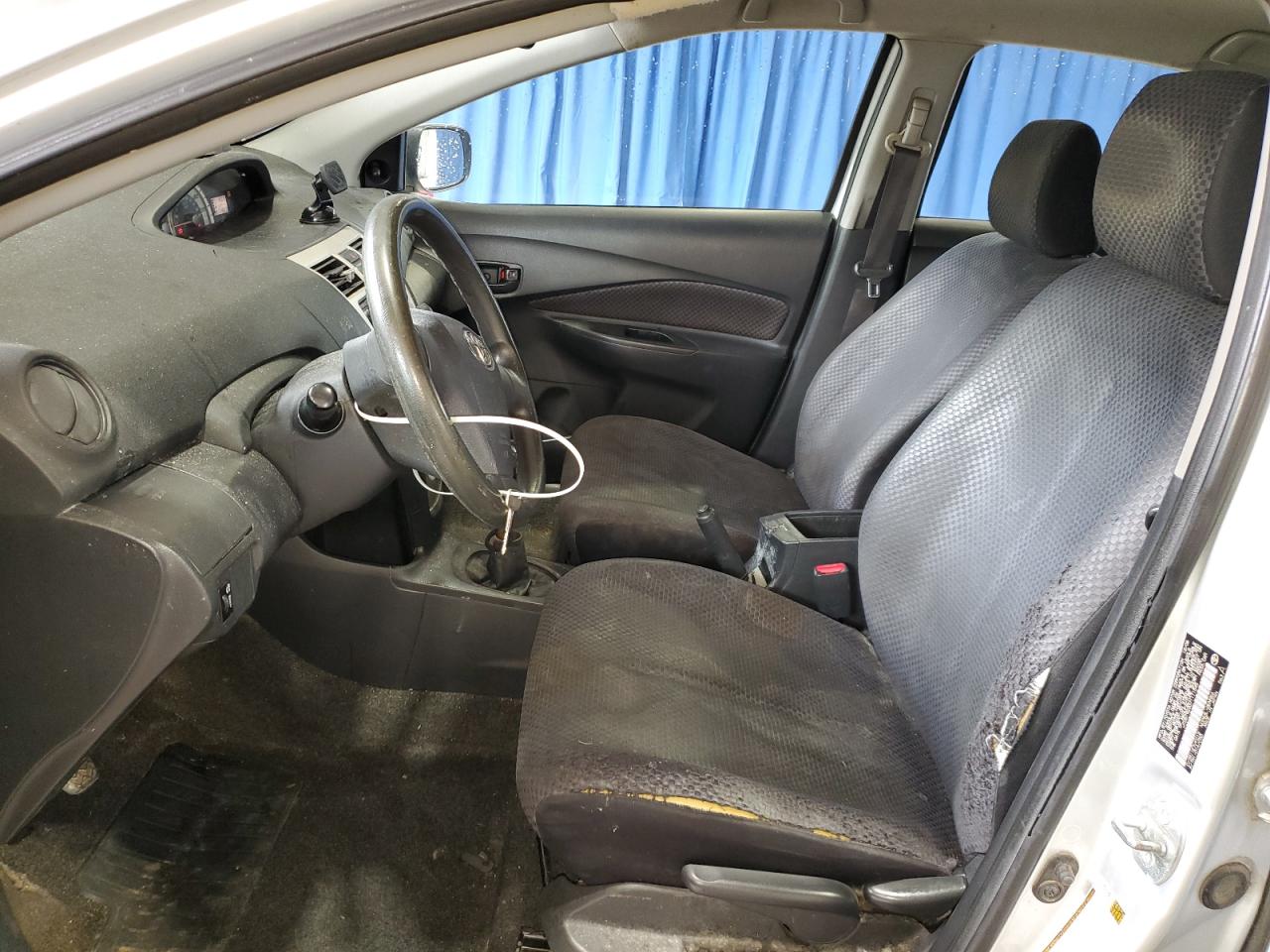 2007 Toyota Yaris VIN: JTDBT923371111545 Lot: 54170325