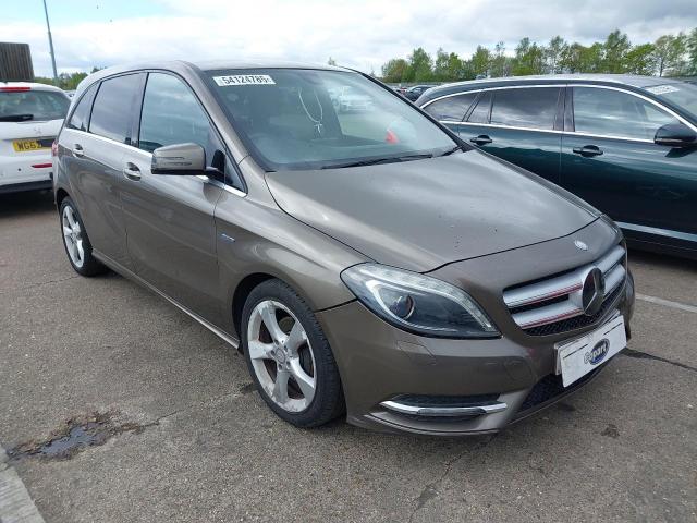 2012 MERCEDES BENZ B180 BLUEE