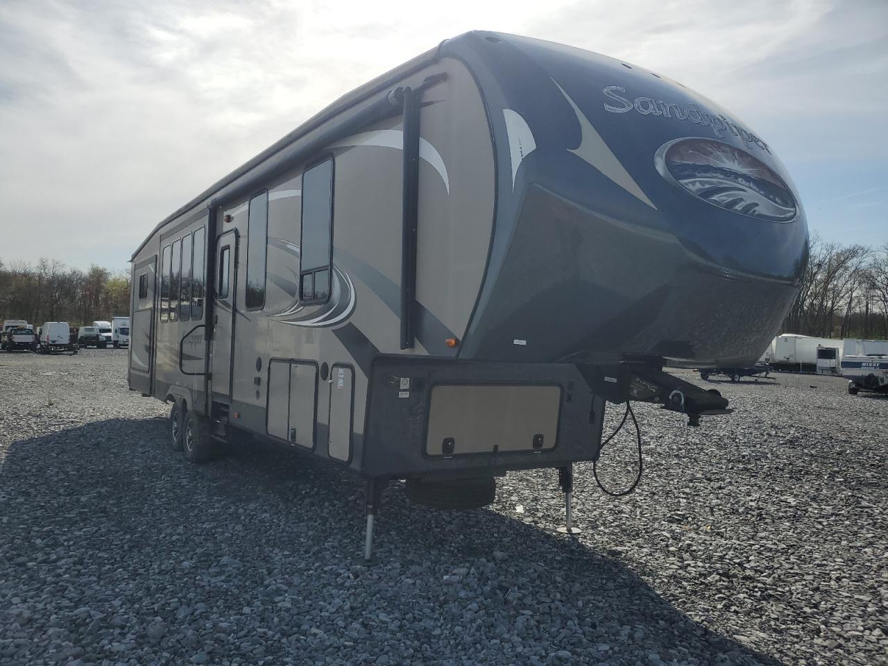 2015 Foresriver Sandpiper zu verkaufen in Grantville, PA - Minor Dent/Scratches