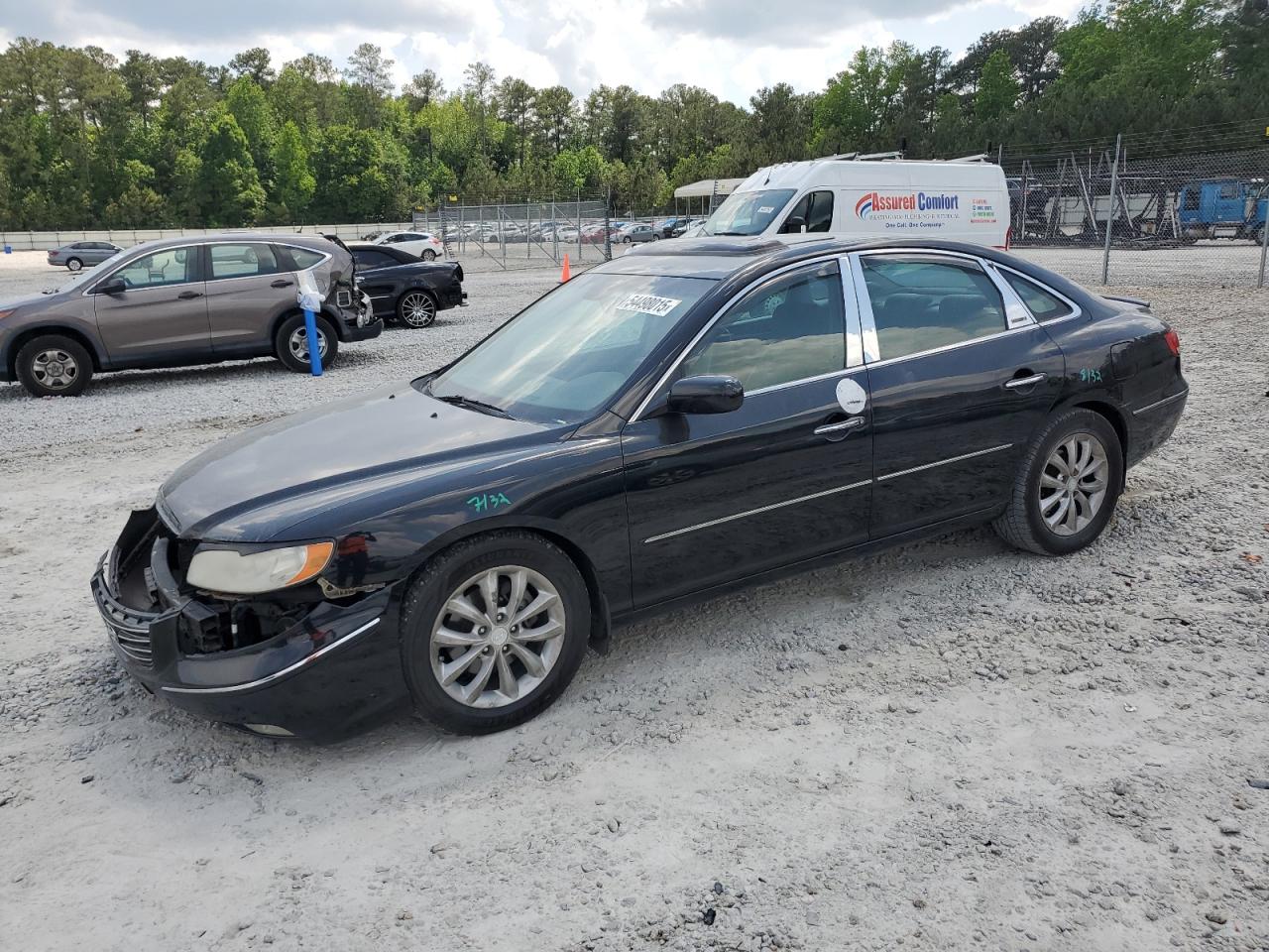 2006 Hyundai Azera Se na sprzedaż w Ellenwood, GA - Front End