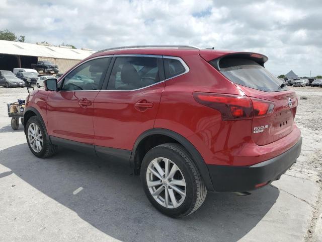  NISSAN ROGUE 2017 Красный